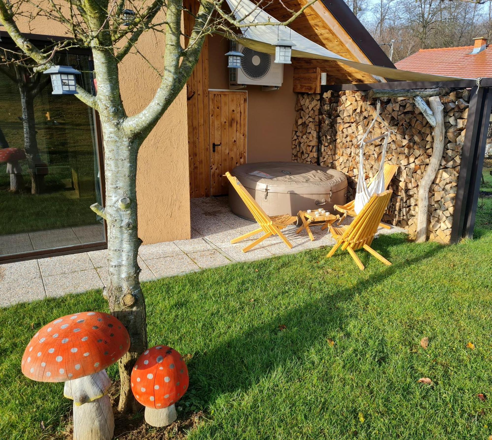 Gozdarjeva Hiska M&K Villa Dobrovnik Buitenkant foto